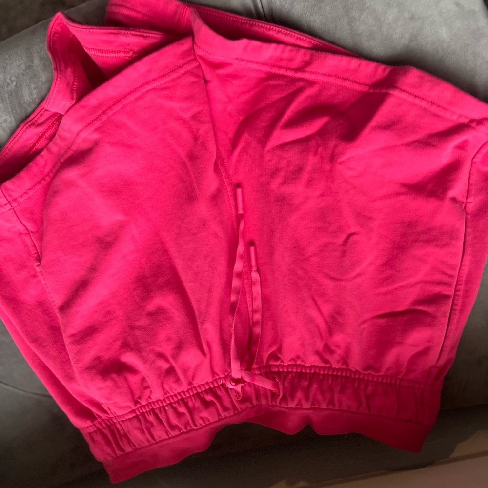 Lululemon Athletica Hot Pink Activewear